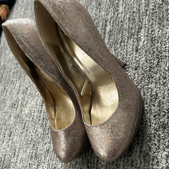 Pending- Great condition Forever 21 Sparkly Heels - Picture 2 of 2